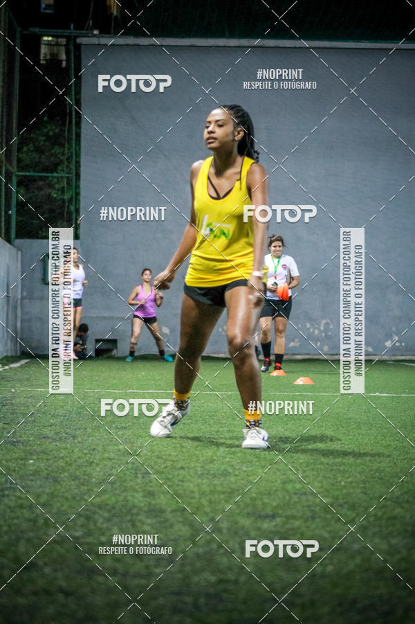 Buy your photos of the eventLanamento Escola de Futebol Lobas Academy on Fotop