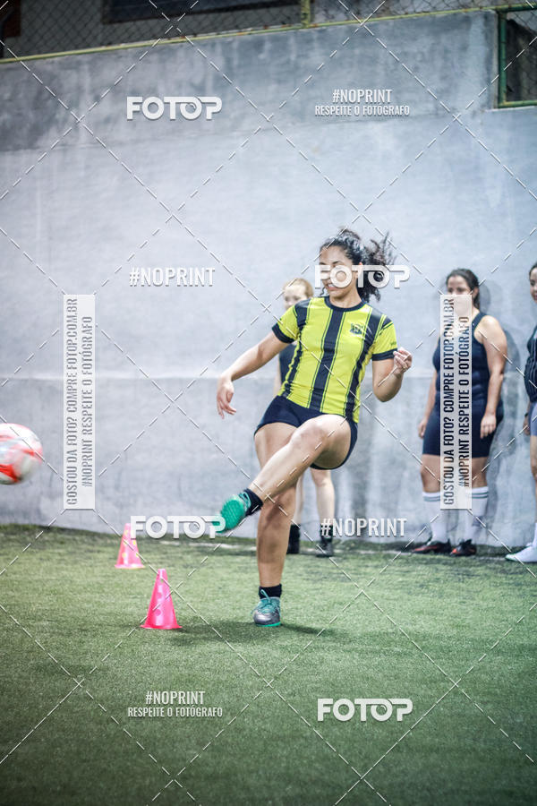 Buy your photos of the eventLan�amento Escola de Futebol Lobas Academy on Fotop