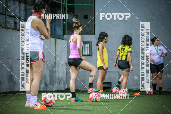 Buy your photos of the eventLan�amento Escola de Futebol Lobas Academy on Fotop