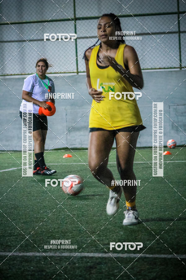 Achetez vos photos de l'�v�nementLan�amento Escola de Futebol Lobas Academy sur Fotop