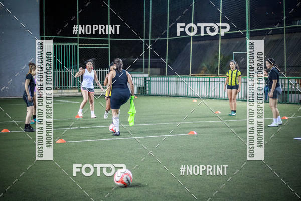 Buy your photos of the eventLan�amento Escola de Futebol Lobas Academy on Fotop