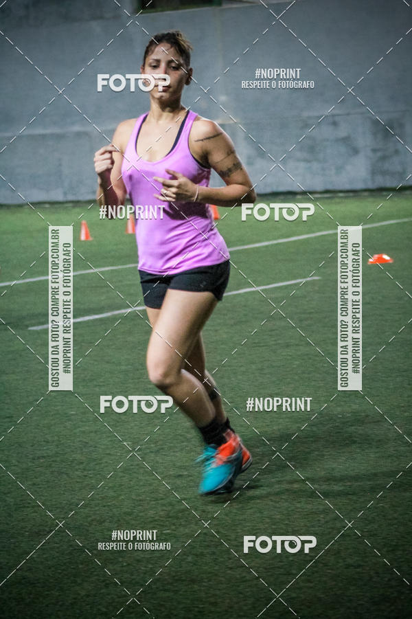 Achetez vos photos de l'�v�nementLan�amento Escola de Futebol Lobas Academy sur Fotop