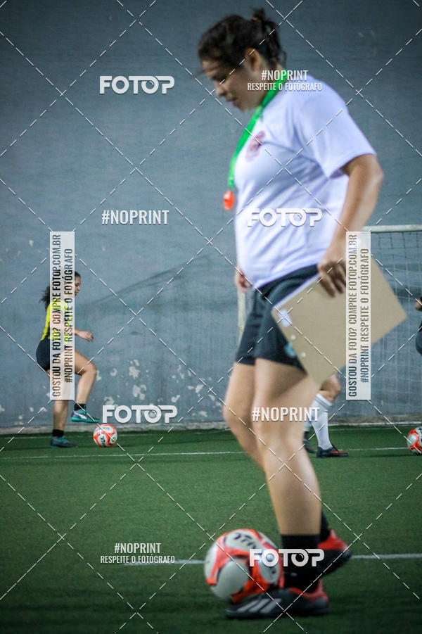 Achetez vos photos de l'�v�nementLan�amento Escola de Futebol Lobas Academy sur Fotop