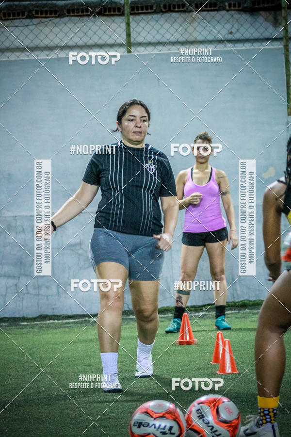 Buy your photos of the eventLan�amento Escola de Futebol Lobas Academy on Fotop