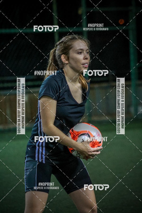 Compre as suas fotos do eventoLan�amento Escola de Futebol Lobas Academy no Fotop
