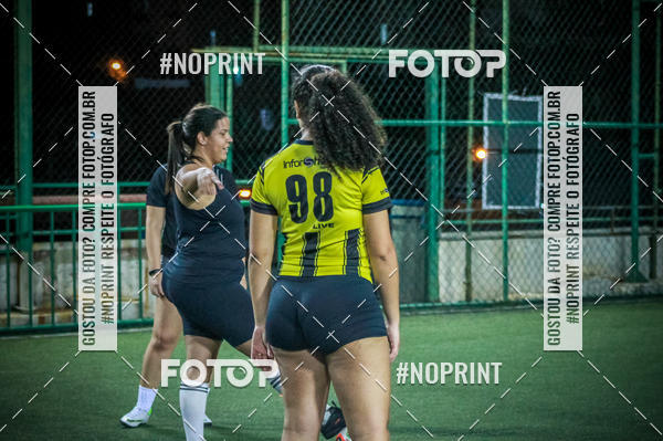 Compre as suas fotos do eventoLan�amento Escola de Futebol Lobas Academy no Fotop