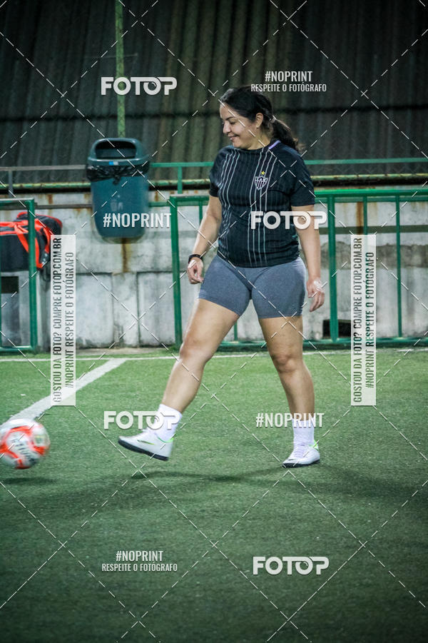 Compre as suas fotos do eventoLan�amento Escola de Futebol Lobas Academy no Fotop