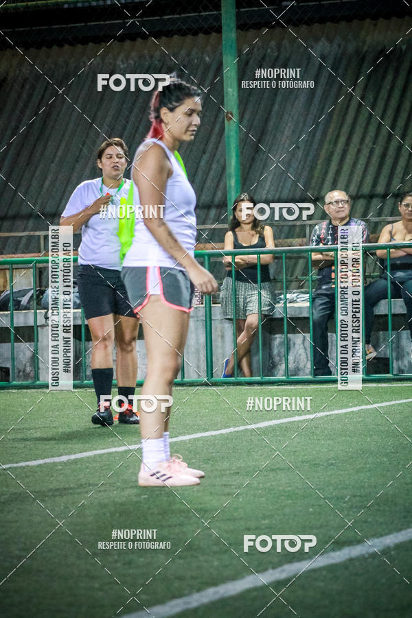 Compre as suas fotos do eventoLan�amento Escola de Futebol Lobas Academy no Fotop