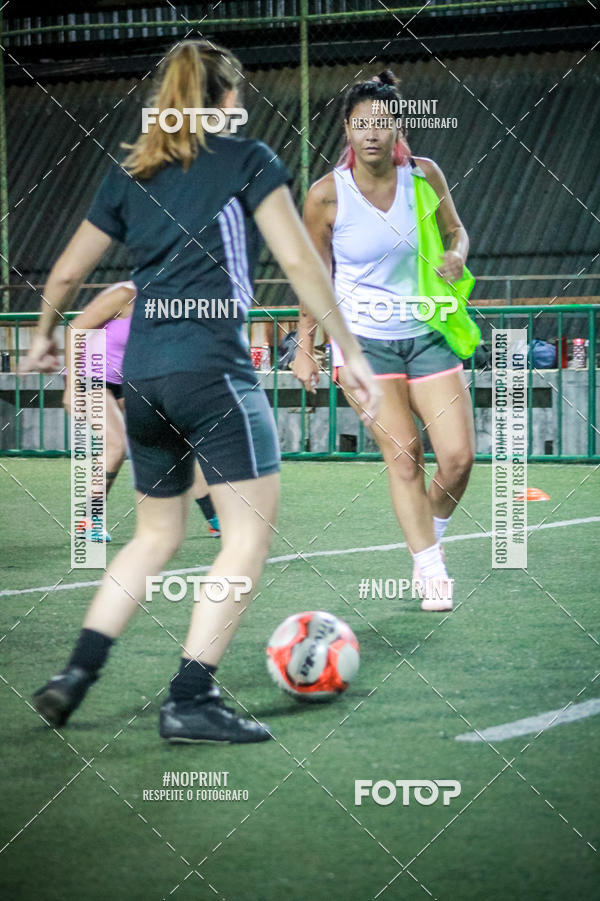 Compre as suas fotos do eventoLan�amento Escola de Futebol Lobas Academy no Fotop
