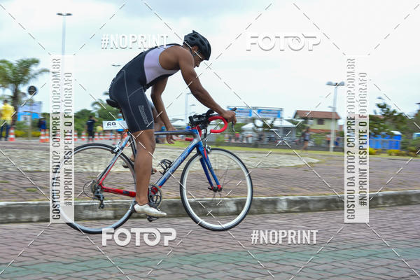 Compre as suas fotos do eventoTriathlon Rio das Ostras no Fotop