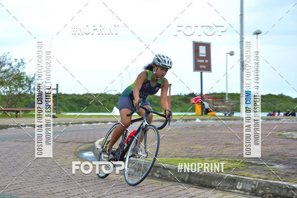 Compre as suas fotos do eventoTriathlon Rio das Ostras no Fotop