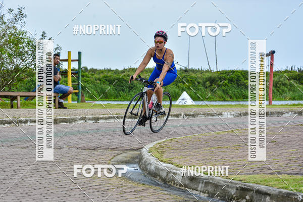 Compre as suas fotos do eventoTriathlon Rio das Ostras no Fotop