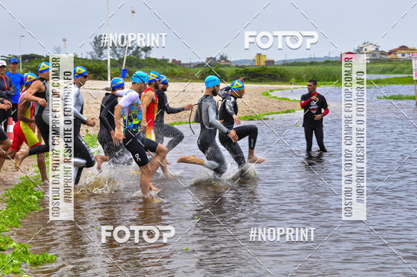 Compra tus fotos del eventoTriathlon Rio das Ostras En Fotop