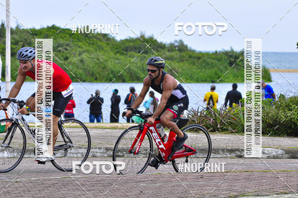 Compra tus fotos del eventoTriathlon Rio das Ostras En Fotop