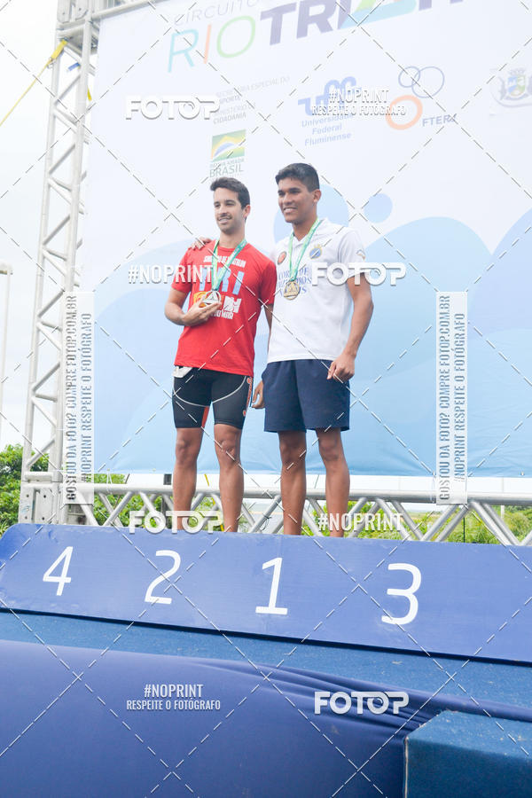 Compre as suas fotos do eventoTriathlon Rio das Ostras no Fotop