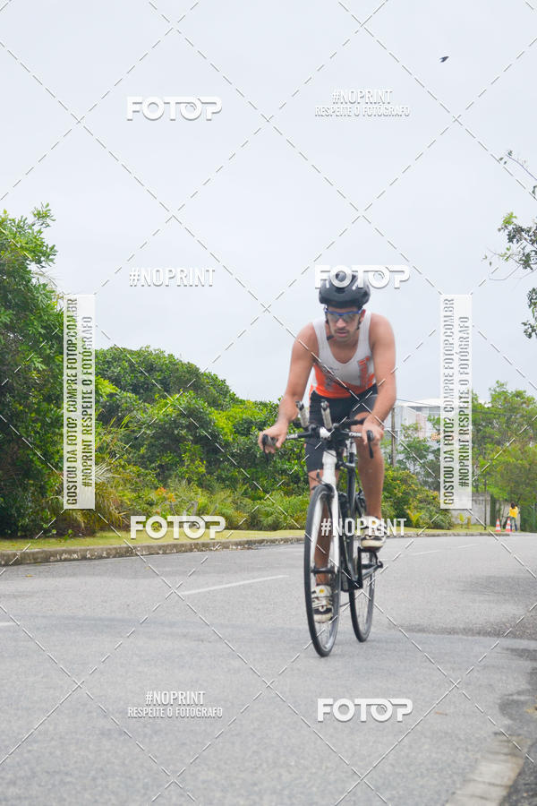 Compre as suas fotos do eventoTriathlon Rio das Ostras no Fotop