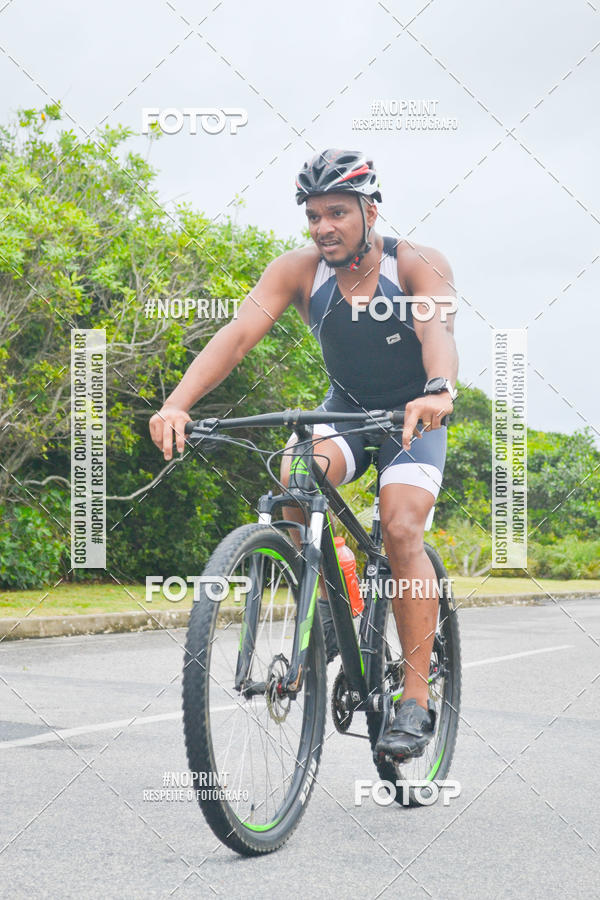 Compre as suas fotos do eventoTriathlon Rio das Ostras no Fotop