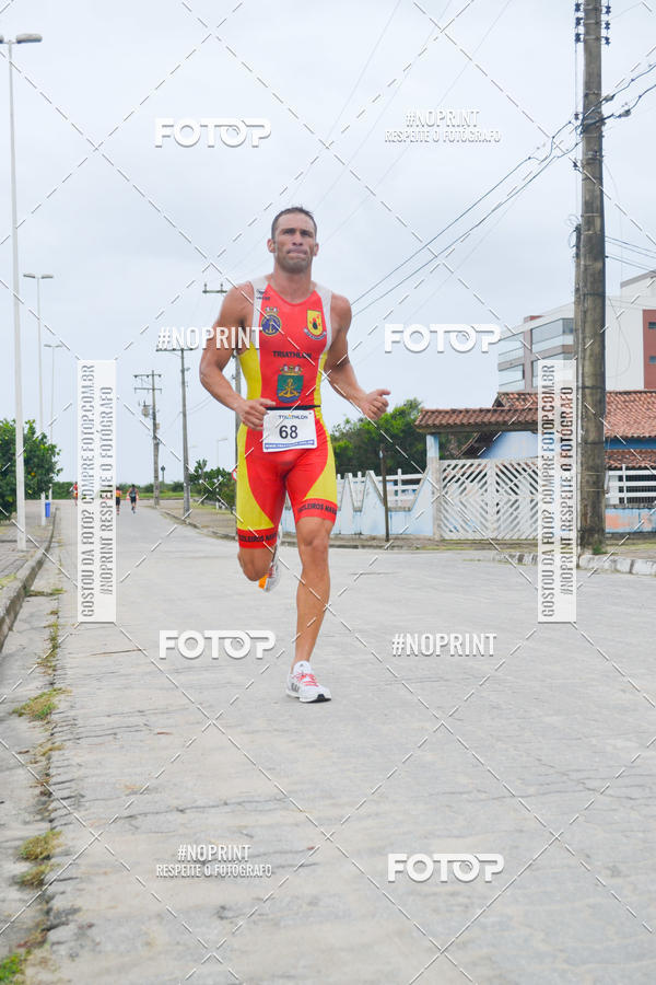 Compre as suas fotos do eventoTriathlon Rio das Ostras no Fotop