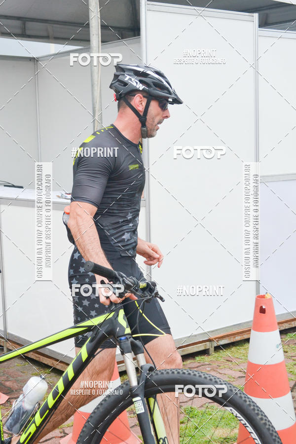 Compra tus fotos del eventoTriathlon Rio das Ostras En Fotop