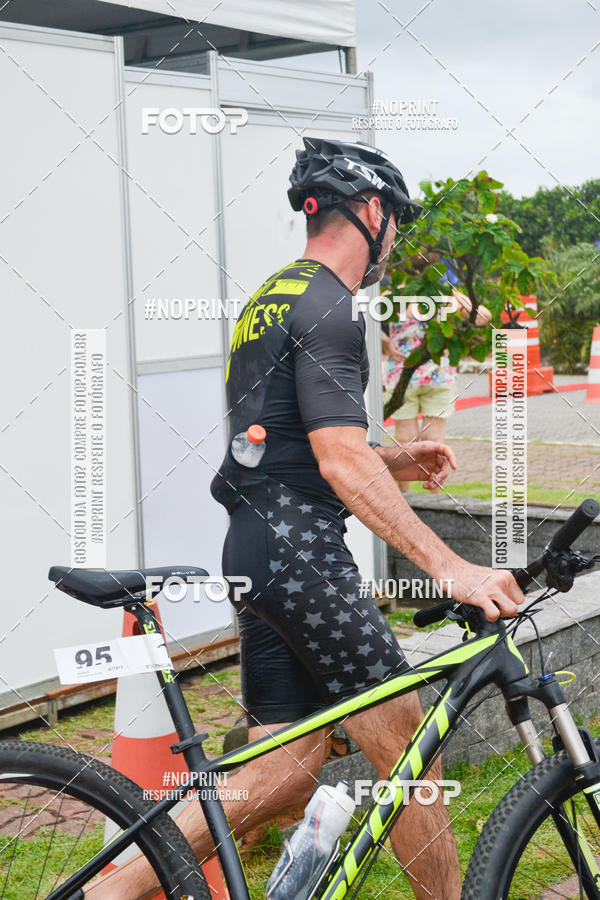 Compra tus fotos del eventoTriathlon Rio das Ostras En Fotop
