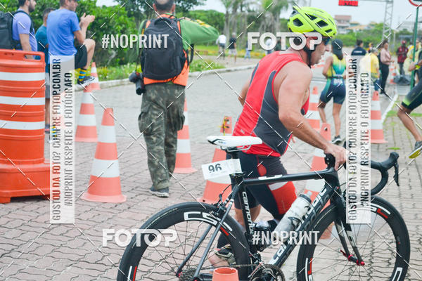 Compre as suas fotos do eventoTriathlon Rio das Ostras no Fotop