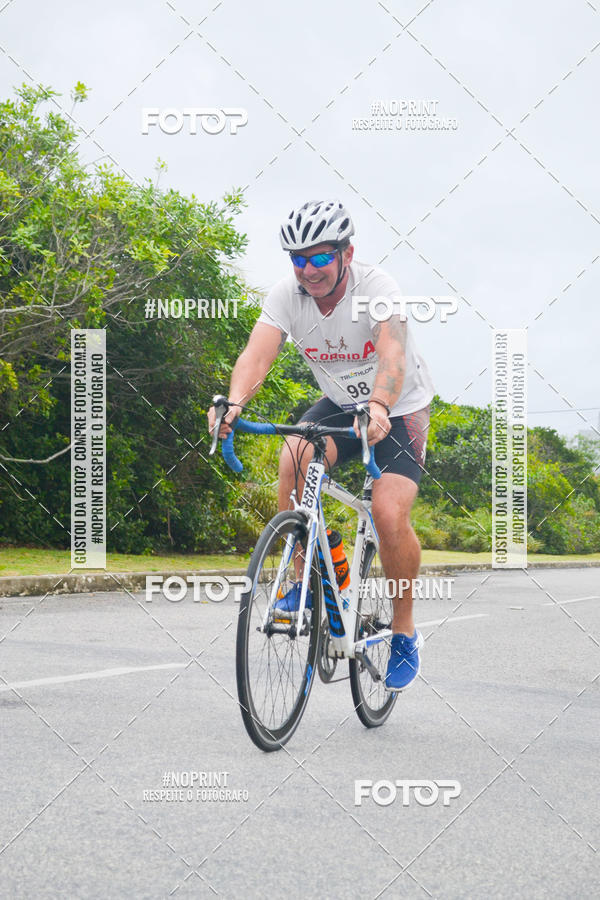 Compre as suas fotos do eventoTriathlon Rio das Ostras no Fotop