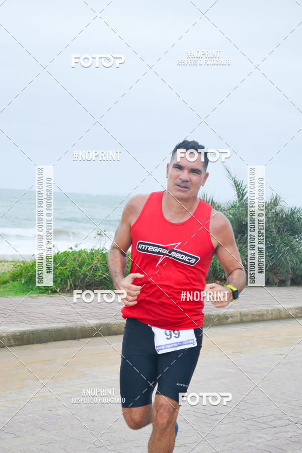 Compre as suas fotos do eventoTriathlon Rio das Ostras no Fotop