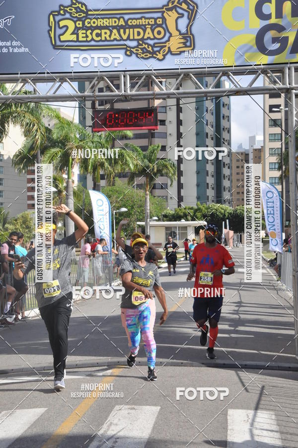 Achetez vos photos de l'vnement2 CORRIDA CONTRA ESCRAVIDO sur Fotop