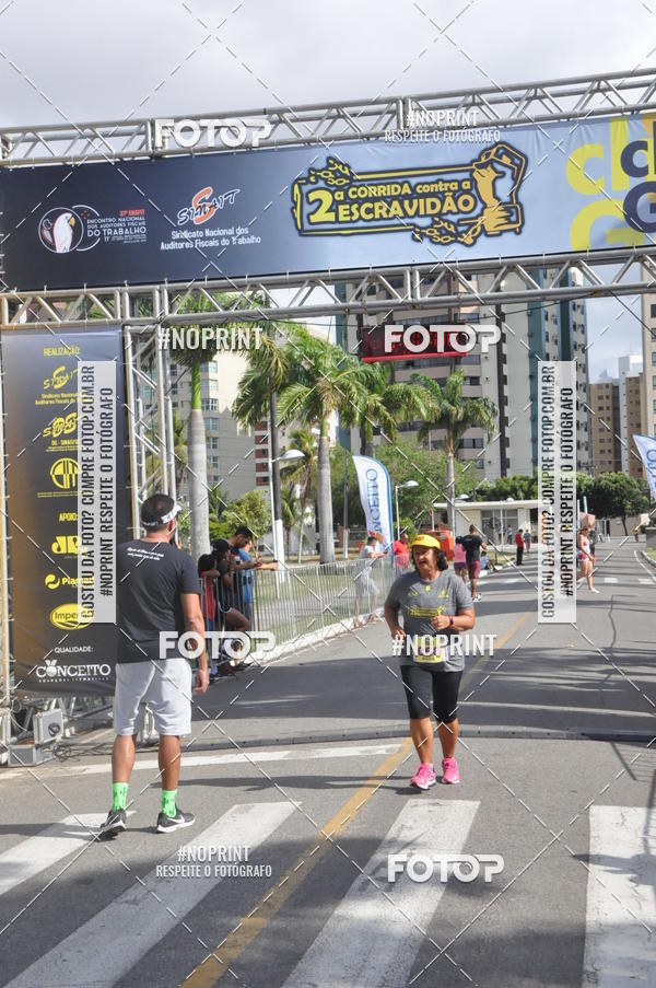 Achetez vos photos de l'vnement2 CORRIDA CONTRA ESCRAVIDO sur Fotop