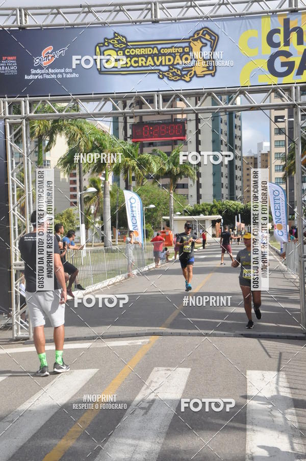 Achetez vos photos de l'vnement2 CORRIDA CONTRA ESCRAVIDO sur Fotop