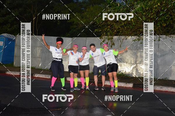 Buy your photos of the eventELITE NIGTH RUNNERS on Fotop