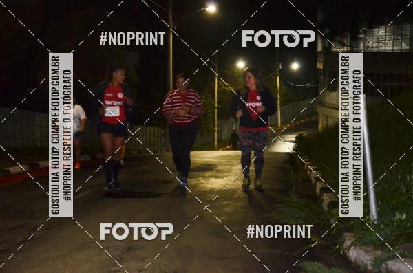 Buy your photos of the eventELITE NIGTH RUNNERS on Fotop