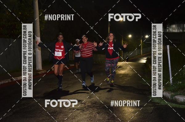 Buy your photos of the eventELITE NIGTH RUNNERS on Fotop