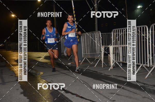 Buy your photos of the eventELITE NIGTH RUNNERS on Fotop