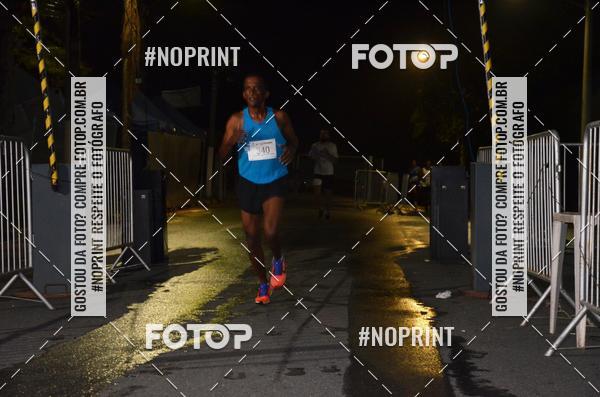 Buy your photos of the eventELITE NIGTH RUNNERS on Fotop