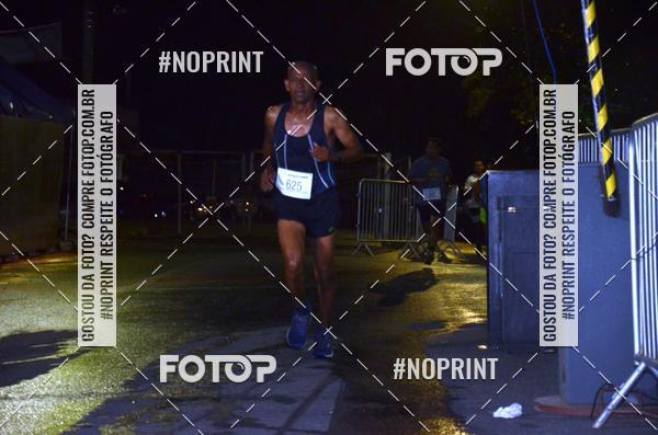 Buy your photos of the eventELITE NIGTH RUNNERS on Fotop
