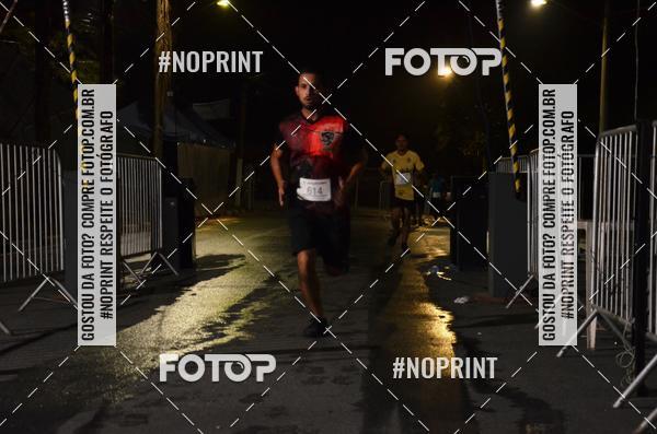 Buy your photos of the eventELITE NIGTH RUNNERS on Fotop