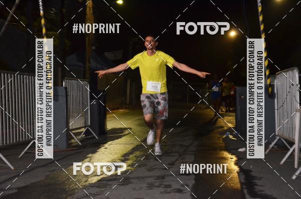 Buy your photos of the eventELITE NIGTH RUNNERS on Fotop