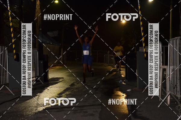 Buy your photos of the eventELITE NIGTH RUNNERS on Fotop