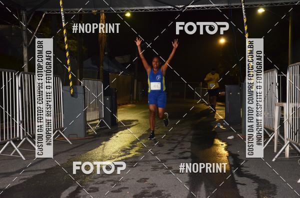 Buy your photos of the eventELITE NIGTH RUNNERS on Fotop