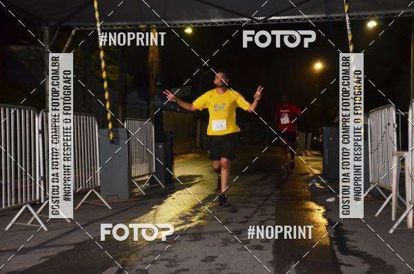 Buy your photos of the eventELITE NIGTH RUNNERS on Fotop