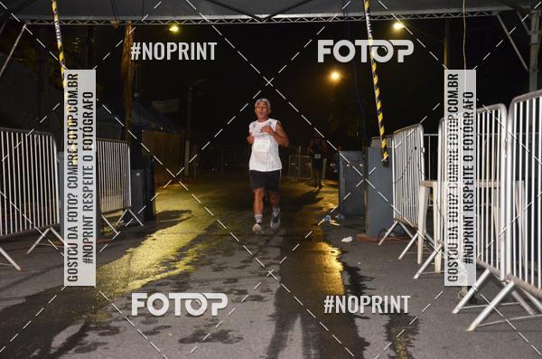 Buy your photos of the eventELITE NIGTH RUNNERS on Fotop