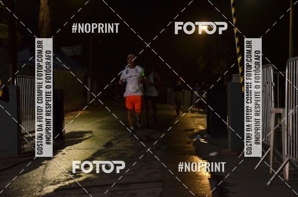 Buy your photos of the eventELITE NIGTH RUNNERS on Fotop
