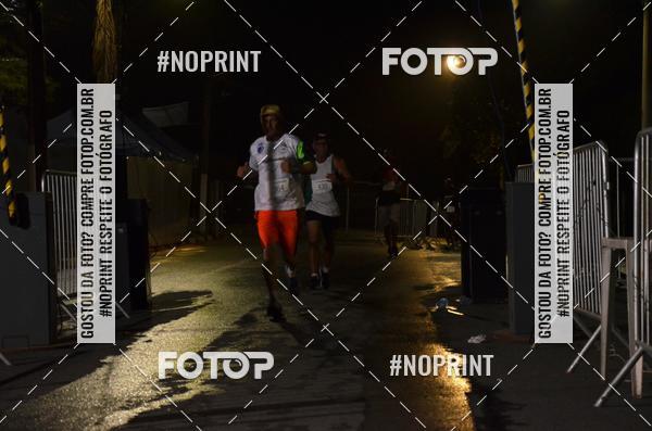 Buy your photos of the eventELITE NIGTH RUNNERS on Fotop