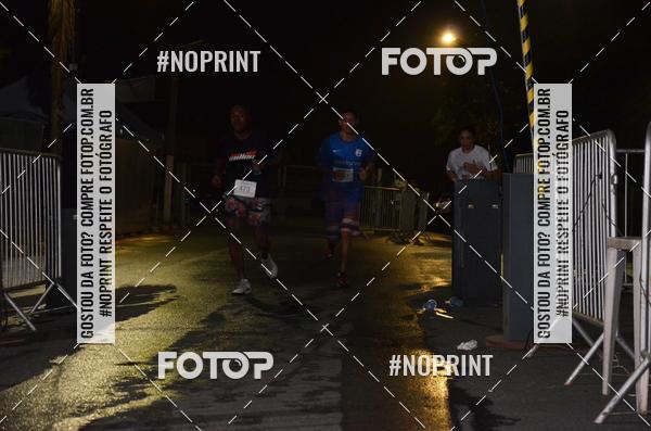 Buy your photos of the eventELITE NIGTH RUNNERS on Fotop