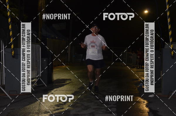 Buy your photos of the eventELITE NIGTH RUNNERS on Fotop