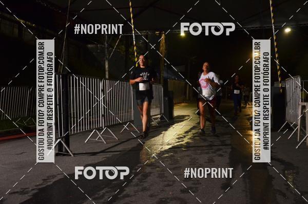 Buy your photos of the eventELITE NIGTH RUNNERS on Fotop