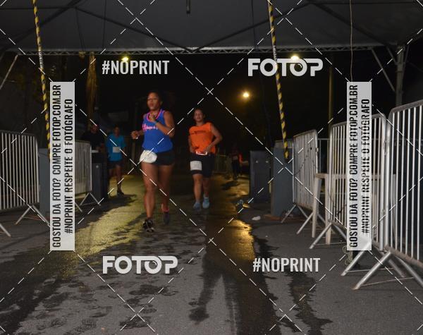 Buy your photos of the eventELITE NIGTH RUNNERS on Fotop