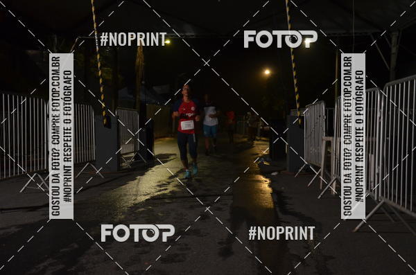Buy your photos of the eventELITE NIGTH RUNNERS on Fotop