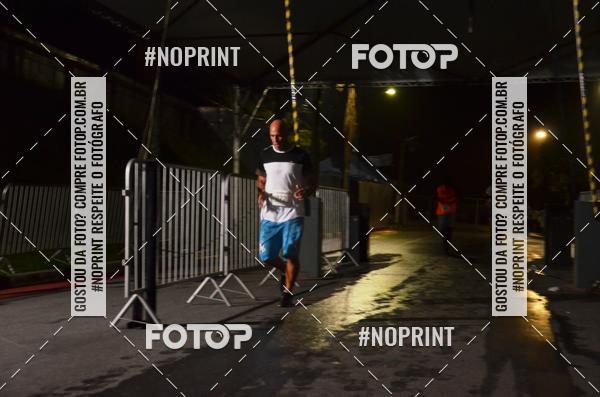 Buy your photos of the eventELITE NIGTH RUNNERS on Fotop